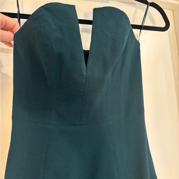 Dress The Population - Picture 3 of 7